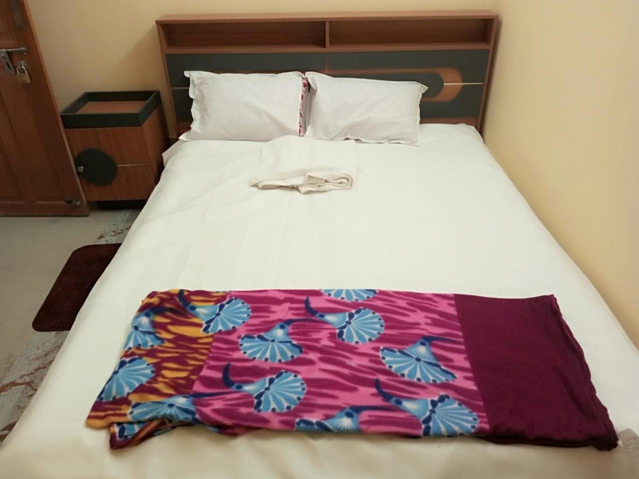 Ilamano Homestay Kolkata